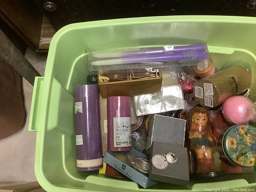 Lot #122 (1 of 9)