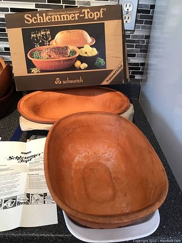 Lot #130 (1 of 8)