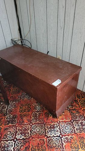 Lot #235 (1 of 8)