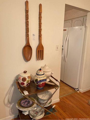 Lot #201 (1 of 18)
