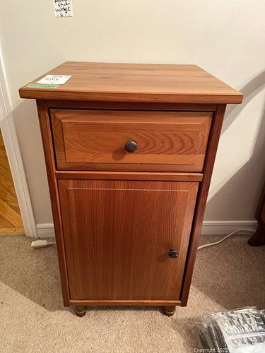 Lot #23 (1 of 8)