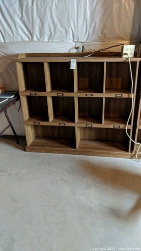 Lot #640 (1 of 6)