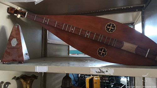 Lot #822 (1 of 12)
