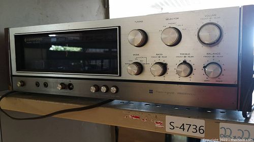Lot #814 (1 of 9)