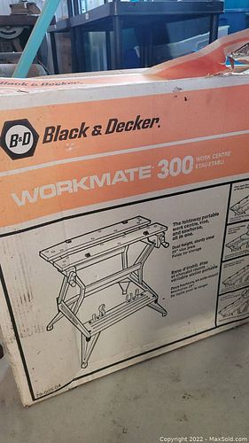 Lot #786 (1 of 8)