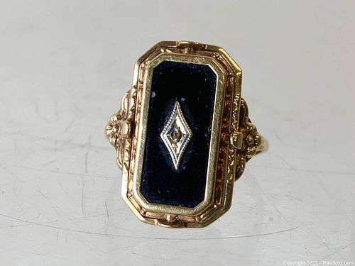 Lot #10 (1 of 9)