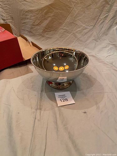 Lot #128 (1 of 5)