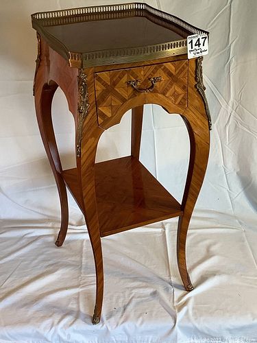 Lot #147 (1 of 10)