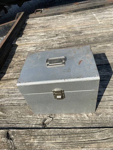 Lot #21 (1 of 6)