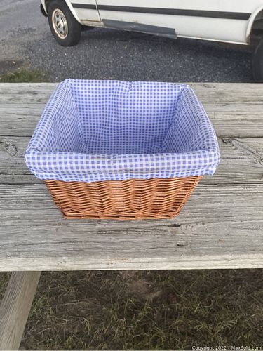 Lot #14 (1 of 7)
