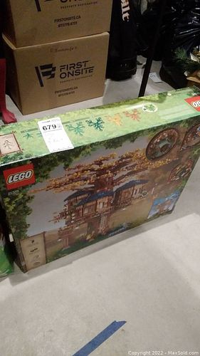 Lot #725 (1 of 6)