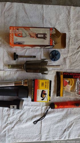 Lot #9 (1 of 5)