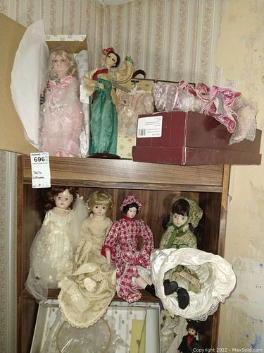 Lot #696 (1 of 12)