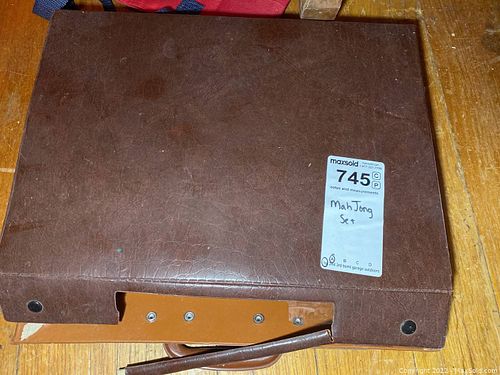 Lot #745 (1 of 8)