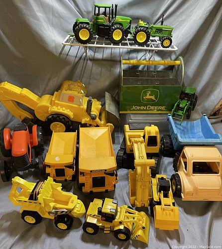 Lot #270 (1 of 13)