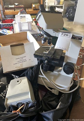 Lot #720 (1 of 9)