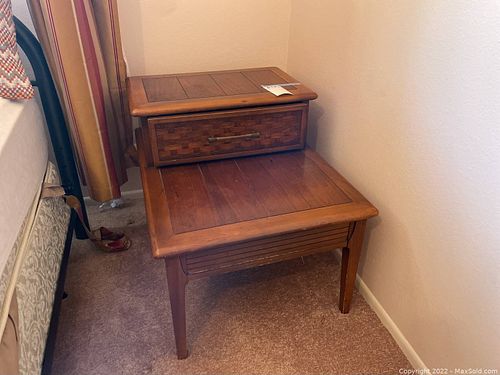 Lot #612 (1 of 9)