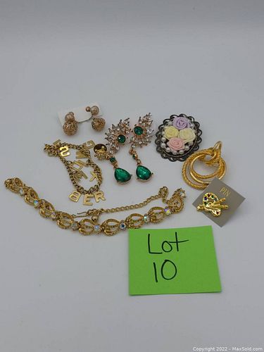 Lot #10 (1 of 5)