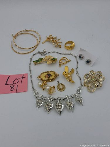 Lot #81 (1 of 5)