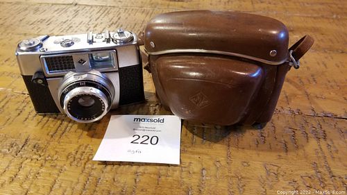 Lot #220 (1 of 6)