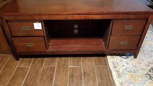 Lot #130 (1 of 8)