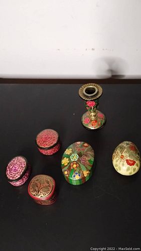 Lot #63 (1 of 8)
