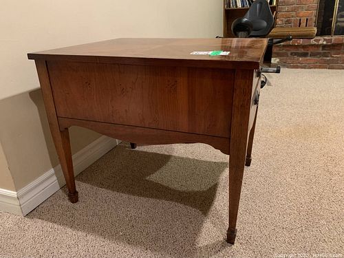 Lot #571 (1 of 8)