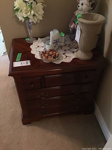 Lot #508 (1 of 8)