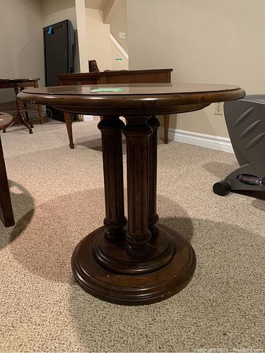 Lot #570 (1 of 7)