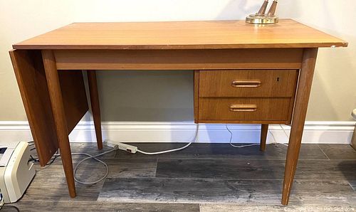 Vintage 1960s MCM Danish Extendable Teak Desk Gunnar Nielsen Tibergaard (1 of 11)