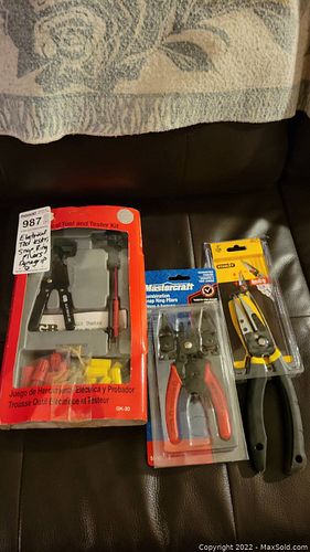 Lot #987 (1 of 10)