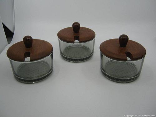 Lot #40 (1 of 7)