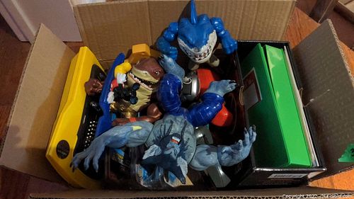 Lot #301 (1 of 6)