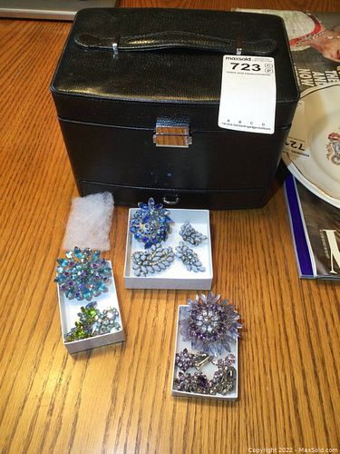 Lot #723 (1 of 13)