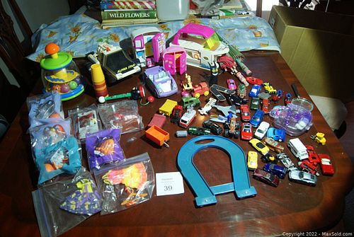 Lot #39 (1 of 7)