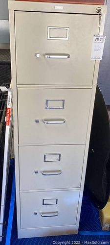 Lot #384 (1 of 3)