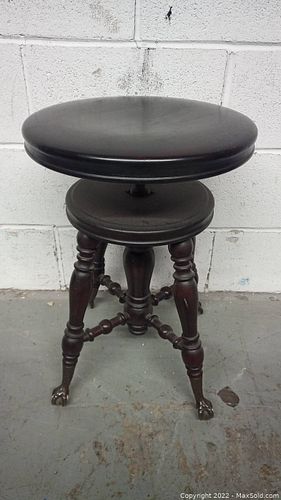 Lot #96 (1 of 9)