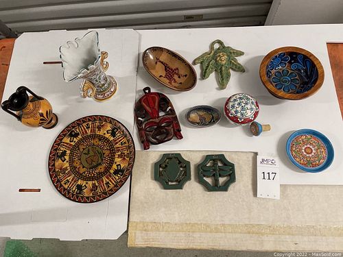 Lot #117 (1 of 18)