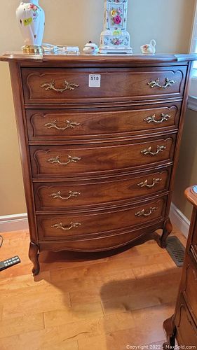 Lot #515 (1 of 8)