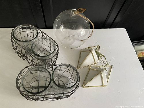 Lot #92 (1 of 8)