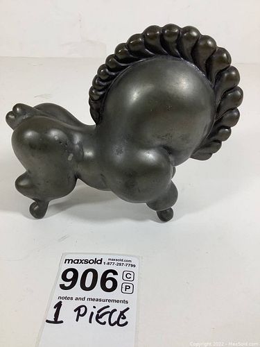 Lot #906 (1 of 4)