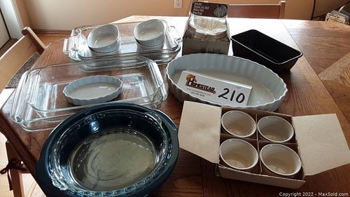Lot #210 (1 of 14)