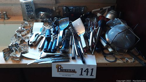 Lot #141 (1 of 13)