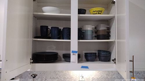 Lot #591 (1 of 12)