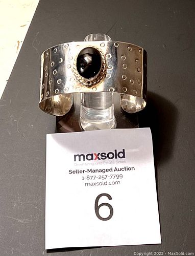 Lot #6 (1 of 6)