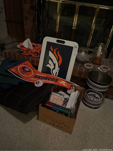 Lot #100 (1 of 11)