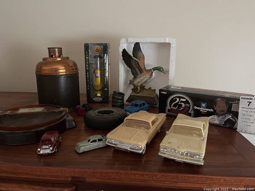 Lot #7 (1 of 10)