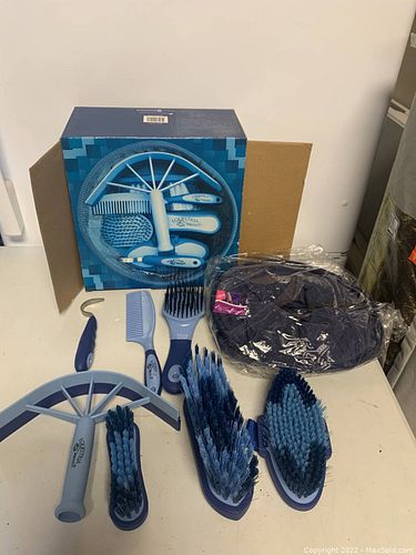 Lot #79 (1 of 4)
