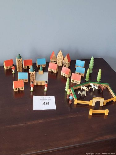 Lot #46 (1 of 7)