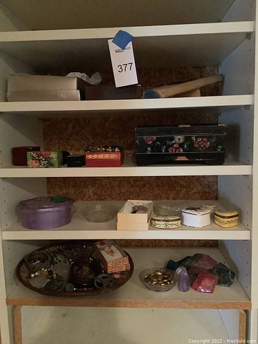 Lot #377 (1 of 15)
